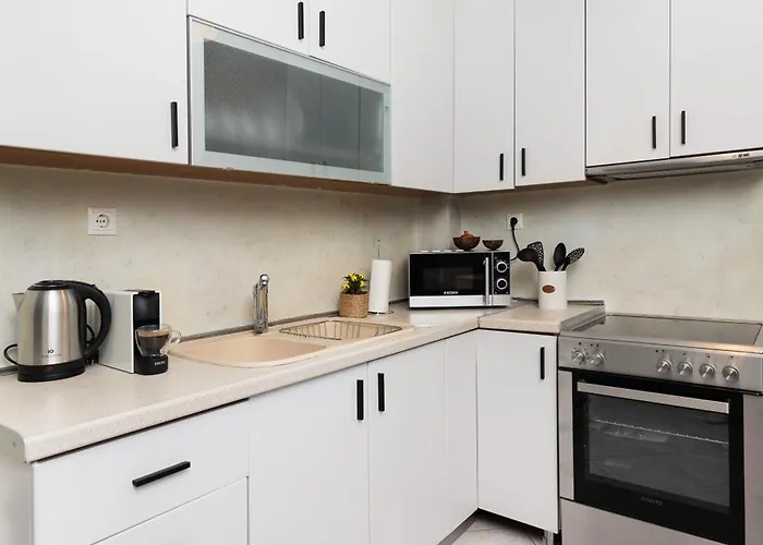 Modern Escape Apartment Thessaloniki